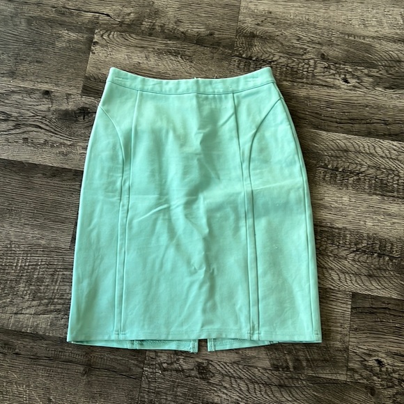 41 Hawthorn Dresses & Skirts - 41 Hawthorn XS pencil skirt